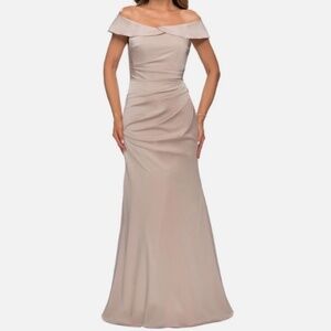 NEW La Femme Champagne 28110 Off Shoulder Ruching Satin Gown Maxi Dress 18